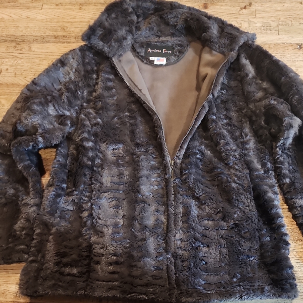 Andrea Faye Faux Fur Teddy Jacket - Charcoal